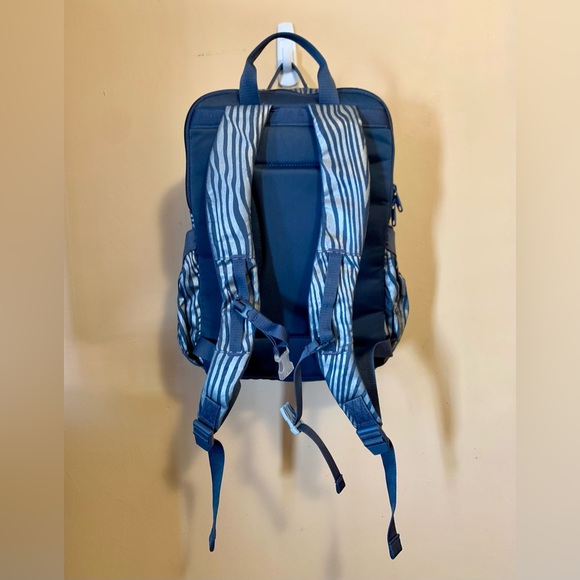 Under Armour - Backpack - NWOT - Picture 7 of 7